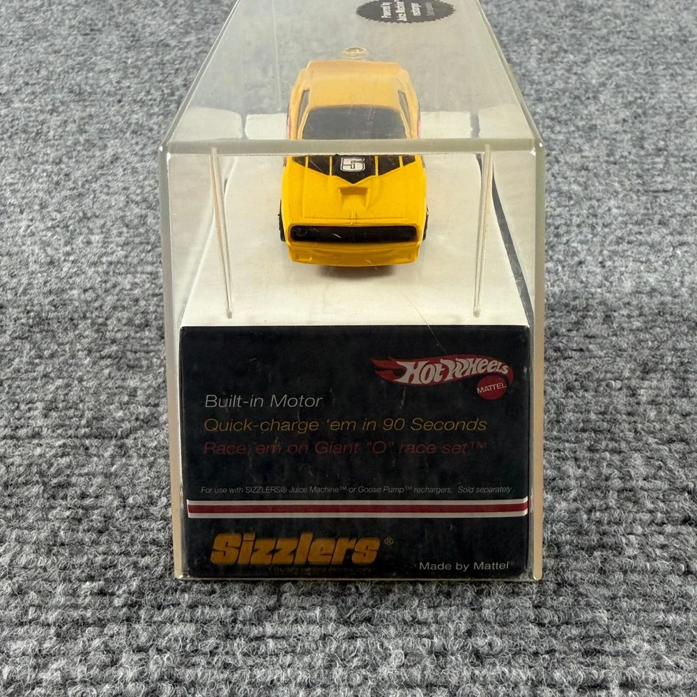 Hot Wheels Sizzlers Toy Yellow 70 Plymouth Cuda T/A K4772 Motorized Car